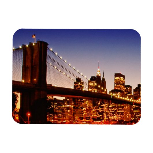 New Yorker Stadtbild mit Brücke über den Fluss Magnet (Horizontal)