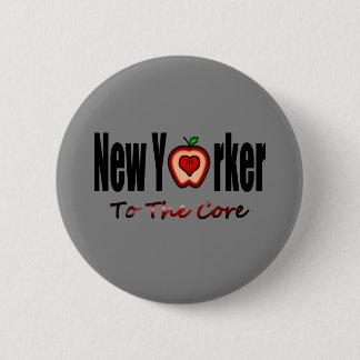 New Yorker zum Kern mit geschnittenem großem Apple Button