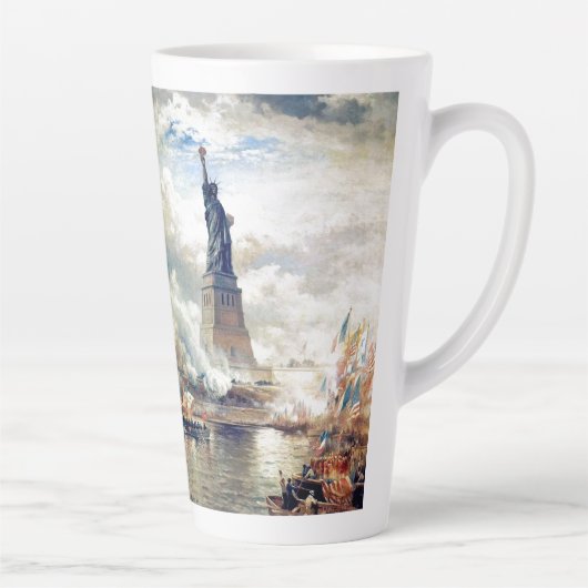 New- Yorkfreiheitsstatue Hafen kennzeichnet Latte Milchtasse (Rechts)