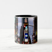 New- Yorkschalen-Times- Squarenew- yorknachtTasse Zweifarbige Tasse (Mittel)