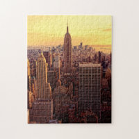New Yorkskylinestadt mit Reich-Staat