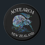 NEW ZEALAND KIWI UND FERN PAUA MAGNET<br><div class="desc">Klassischer Neuseeländischer Fliegenvogel - die Kiwi - und ein einheimischer Farn,  in den lebhaften Farben der Paua-Muschel.</div>