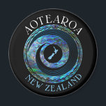 NEW ZEALAND KORU MAP PAUA MAGNET<br><div class="desc">Klassische Neuseeländische Krone und Karte,  in den lebhaften Farben der Paua Muschel.</div>