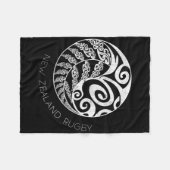 New Zealand Rugby Maori Insred Kiwi & Silver F Fleecedecke (Vorderseite (Horizontal))