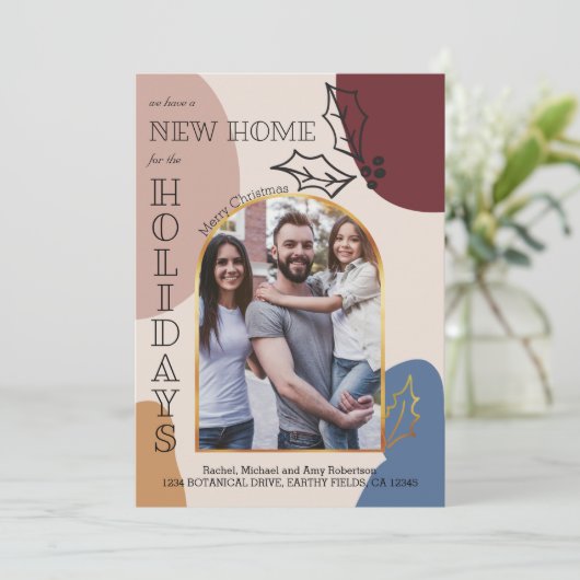 New Zuhause Foto Holly and Gold Arch Holiday Movin Ankündigung (Stehend Vorderseite)
