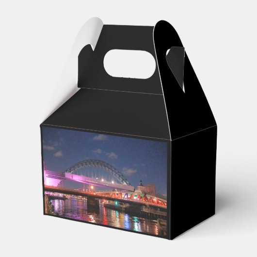 Newcastle Brücken Geschenkschachtel (Vorderseite)