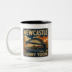 Newcastle Canny Toon Poster Zweifarbige Tasse