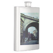 Newcastle Flachmann (Rechts)