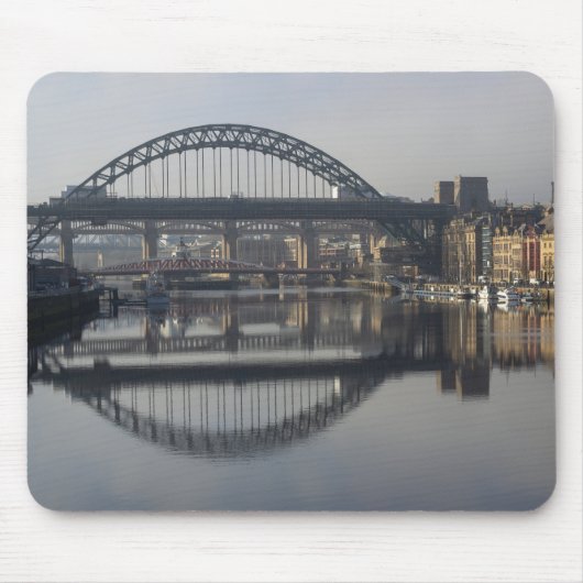 Newcastle Quayside und die Tyne Bridge Mousepad (Vorne)
