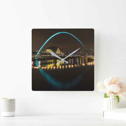 Newcastle Uhr (Zuhause)