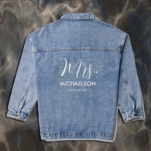 Newlylierte Typografie-Skript Jeansjacke