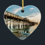 Newport Beach Balboa Pier Keramik Ornament<br><div class="desc">Newport Beach's Balboa Pier in sonniger Südkalifornien. Ein individualisierbares Ornament mit vielen Optionen.</div>