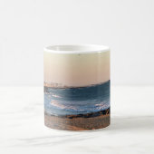Newport Beach in Sunset, Kalifornien Kaffeetasse (Mittel)