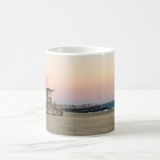Newport Beach in Sunset, Kalifornien Kaffeetasse (Mittel)