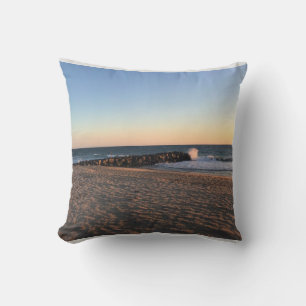 Newport Beach in Sunset, Kalifornien Kissen
