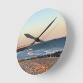 Newport Beach in Sunset, Kalifornien Runde Wanduhr (Winkel)