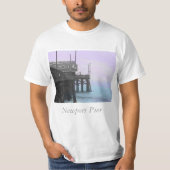 Newport Pier Stylized T-Shirt (Vorderseite)