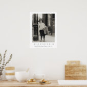 Newsboy in St. Louis von Lewis Wickes Hine Poster (Küche)