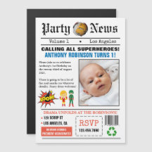 Newspaper Superhero Birthday Party Foto