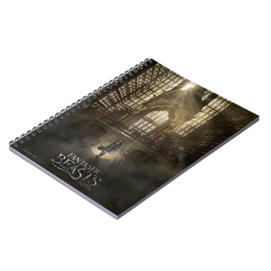 NEWT SCAMANDER™ am Hauptsitz von MACUSA™ Notizblock (Linke Seite)