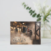 NEWT SCAMANDER™ & Co. am Bahnhof Postkarte (Stehend Vorderseite)