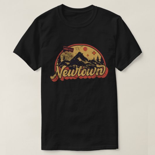 Newtown, Connecticut T-Shirt (Design vorne)