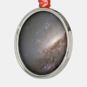 Ngc 4258 in der Intensivsternbildung. Ornament Aus Metall (Links)