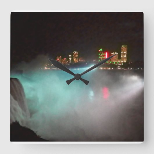 Niagara in der Nacht Quadratische Wanduhr (Vorderseite)