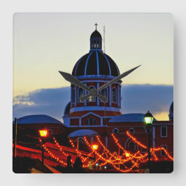 Nicaragua - Cathedral of Granada Quadratische Wanduhr