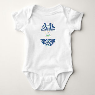 Nicaragua Flag Fingerprint Baby Strampler