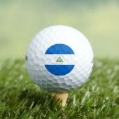 Nicaragua-Flagge Golfball (Insitu T-Shirt)