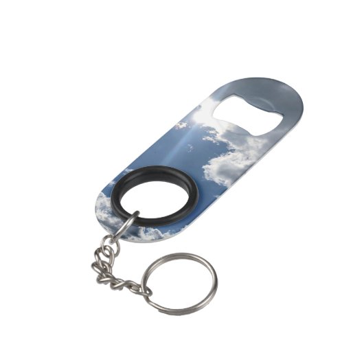 Nice Bright Day Mini Flaschenöffner (Rückseite Schrägansicht)