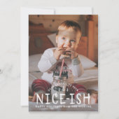 Nice-ish Naughty oder Nice Funny Funny Christmas C Einladung (Vorderseite)