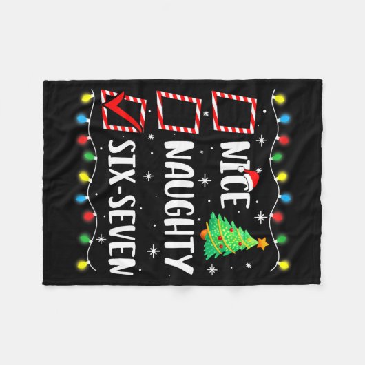 Nice Naughty 67 Six Seven Funny Christmas 6 7 Meme Fleecedecke (Vorderseite (Horizontal))