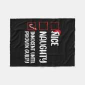 Nice Naughty Innocent bis Proven Guilty Christma Fleecedecke (Vorderseite (Horizontal))