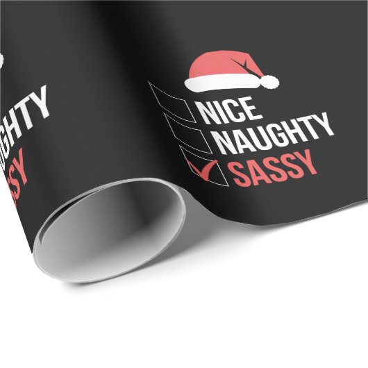 Nice Naughty Sassy Weihnachtsliste Geschenkpapier (Rolleneckpunkt)