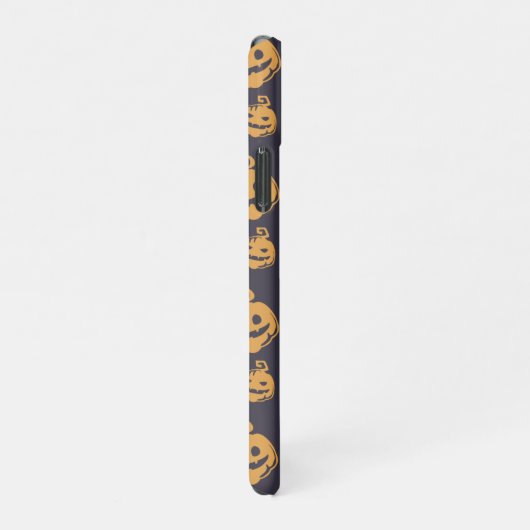 Nice Scare Pumpkins gegenüber Halloween Night iPhone Hülle (Rechte Seite)