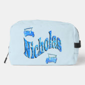 Nicholas Name Mit Feuerwehrwagen, Waschbeutel (Rückseite)