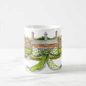 Nichols Schule mit einem Bogen Kaffeetasse (Mittel)