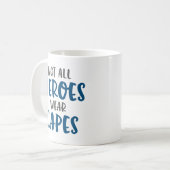Nicht alle Held-Abnutzungs-Kape Kaffeetasse (Vorderseite Links)