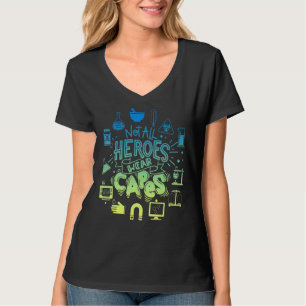 Nicht alle Helden tragen Capes Labrador Tech Life  T-Shirt