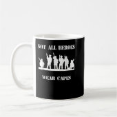 Nicht alle Helden tragen Capes Patriotic Veterans Kaffeetasse (Links)