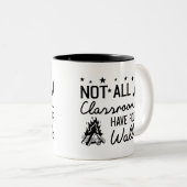 Nicht alle Klassenzimmer haben vier Wände Zweifarbige Tasse (VorderseiteRechts)