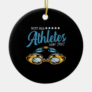Nicht alle Sportler tragen Sonnenschirme und Schwi Keramik Ornament