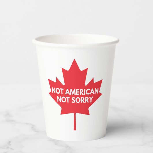 Nicht amerikanisch, keine Entschuldigung Papierauf Pappbecher (Vorderseite)