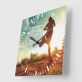 NICHT AUFHÖREN. Marathon Workout Motivierend Quadratische Wanduhr (Winkel)