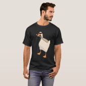 Nicht betiteltes Funny Goose Game Meme mit ihm zu T-Shirt (Vorne ganz)
