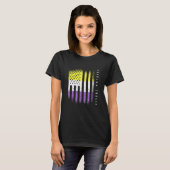 Nicht binäre Flag Enby Genderqueer Non-Binary T-Shirt (Vorne ganz)