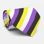 Nicht-Binäre Flaggen-Hals-Krawatte Krawatte (Gerollt)