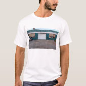 Nicht das Four Seasons Hotel T-Shirt (Vorderseite)